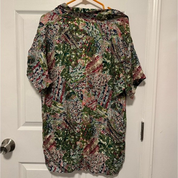 Silk Shirt - Picture 5 of 5